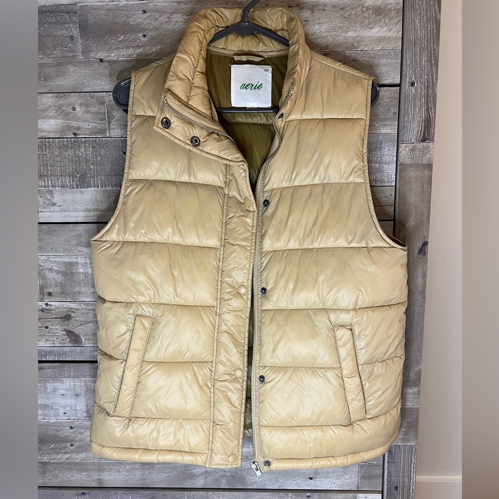 Aerie Vest